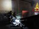 Grosso incendio a Busalla, a fuoco un capannone, sul posto trenta vigili del fuoco (Foto e video)