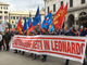 Manifestazione dei lavoratori di Leonardo: breve corteo con destinazione la Prefettura (VIDEO)