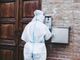 Green pass rafforzato per andare al lavoro e stop alla quarantena dei vaccinati: le richieste delle Regioni