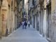 Commerciante della Maddalena si sfoga contro la polizia locale su Facebook e lo accusano di oltraggio a pubblico ufficiale