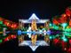 Migliaia di lampadine colorate illuminano Nizza (Foto)