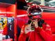 Formula 1. Nel finale di gara a Silverstone succede di tutto, sorride anche Leclerc: il monegasco della Ferrari è terzo