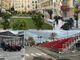 Sanremo si veste di fiori: tra primi allestimenti in centro e tribune pronte, il Corso Fiorito prende forma (Foto)