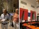 Albenga, sui profughi il Consiglio comunale si spacca: minoranza in piazza, maggioranza in sala consiliare (FOTO)