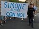 &quot;Sempre con noi&quot;, in 300 alla fiaccolata per ricordare Simone Ziporri