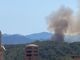 Incendio nei boschi alle spalle di Bastia: mobilitati i soccorsi per contenere e spegnere il rogo (FOTO)