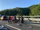 Tragico schianto in moto sull'A6: muore centauro, mezzo a fuoco