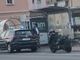 Cade all'indietro da un parapetto, fatale il trauma cranico: tragedia a Pietra Ligure per un clochard