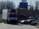 Tragico scontro tra un camion e una vettura a Vezza d'Alba: c'è un morto