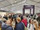 Grande folla al Mercato mondiale del Tartufo Bianco d’Alba. &quot;Prezzi tra 350 – 600 euro all’etto&quot; [FOTO E VIDEO]