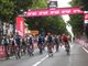 Giro d'Italia, Tim Merlier primo all'arrivo sul traguardo di Fossano [FOTOGALLERY]
