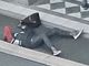 Vomito, escrementi, gente che dorme e bivacca: degrado e proteste anche in piazza della Costituzione