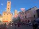Alba, il Palio degli Asini torna in piazza Duomo per la prima volta a porte chiuse (FOTO)