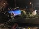 Auto esce fuori strada e carambola nel parcheggio del Gilda a Chiusa di Pesio, due feriti lievi