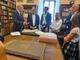 Il ministro del Turismo Garavaglia in visita alla sezione storica della biblioteca di Fossano [FOTO E VIDEO]