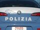 Finisce con l'auto contro un lampione, la polizia lo trova ubriaco: denunciato un 28enne