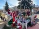 Assieme alle bancarelle a Bibiana arrivano anche i pony e la carrozza di Babbo Natale