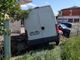 Furgone esce fuori strada e sfonda recinzione di un’azienda a Luserna San Giovanni [FOTO]