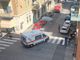 Vigili del fuoco e carabinieri soccorrono un anziano a Pinerolo