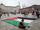 Rimossa (poi riammessa) bandiera della Palestina in Piazza Castello alle celebrazioni del 2 giugno [VIDEO]