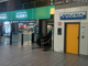 Aeroporto Caselle, la Polizia recupera e restituisce ad un'anziana 2.000 euro persi durante i controlli Aeroporto Caselle, la Polizia recupera e restituisce ad un'anziana 2.000 euro persi durante i controlli