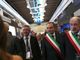 Standing ovation per Mattarella all'Anci: &quot;Voi sindaci siete una magnifica raffigurazione dell'Italia&quot;
