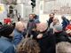 Bonaccini ai cancelli di Mirafiori: &quot;Torniamo a parlare con gli operai&quot; [FOTO e VIDEO]