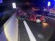 Tragedia sfiorata in tangenziale: schianto nella notte dopo la pioggia, distrutte due auto
