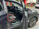 Tirava sassi su auto in corso Massimo, uomo ferito a un occhio: arrestato lanciatore seriale