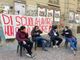 Alternanza scuola-lavoro, gli studenti tornano in piazza dopo gli scontri: &quot;Picchiati perché volevamo ricordare un ragazzo morto&quot;