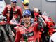 L'erede di Valentino Rossi arriva da Chivasso, Pecco Bagnaia nuovo re della MotoGp. La festa in piazza D'Armi [VIDEO]