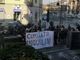 Fino a 4mila euro di bollette vecchie nelle case popolari di Torino: protesta sotto Atc