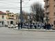 Gli anarchici manifestano fuori dalla Direzione Investigativa Antimafia di Torino: “Alfredo libero”
