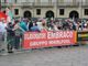 Il dramma ex Embraco fa il giro d’Italia: “Traditi da tutti e voi andate in bicicletta” (FOTO e VIDEO)