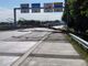 Un albero cade sulla carreggiata e provoca un incidente: una persona al Cto e traffico in tilt sulla tangenziale nord (FOTO)