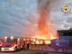 Fiamme domate a Villastellone, quattro i capannoni andati distrutti Fiamme domate a Villastellone, quattro i capannoni andati distrutti