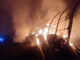 Notte di fuoco a Gavirate, in fiamme centinaia di rotoballe di fieno