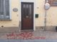 I no vax vandalizzano la sede Pro Loco di Olgiate Olona