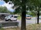 FOTO. Busto, incidente in via per Fagnano. Autocarro ribaltato e traffico in tilt