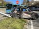 FOTO. Varese, schianto tra un'auto e un pullman in via Macchi: in volo anche l'elisoccorso