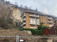 Frana la roccia dietro un condominio, venticinque persone evacuate a Luino