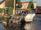 FOTO. Auto distrutta dalle fiamme a Cardano al Campo