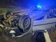 FOTO. Si ribaltano con l'auto, in curva, sulla superstrada a Malgesso: feriti tre ragazzi