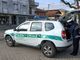 Si lanciano dall'auto in corsa per sfuggire alla polizia locale: denunciato a Cocquio il conducente per guida sotto l'effetto di stupefacenti