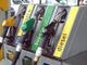 Il prezzo medio della benzina raggiunge il livello più basso dall’inizio di quest’anno