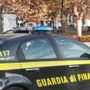 Quasi cinque milioni sequestrati dai finanzieri a due persone vicine al clan Mancuso Quasi cinque milioni sequestrati dai finanzieri a due persone vicine al clan Mancuso