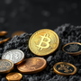 I finanzieri sequestrano nove milioni di dollari, frutto del riciclaggio con criptovalute