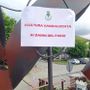 Vandalismi a Villafranca: sfregiate sculture e imbrattato il municipio