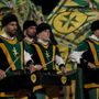 Il grande ritorno del Palio degli Sbandieratori: questa sera piazza Alfieri si accende di colori, suoni e tradizione