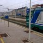 Tragedia sui binari vicino Asti e blocco della circolazione, Ferrovie fa chiarezza: "Cinque ore di blocco necessarie per i complessi rilievi giudiziari. Nessun abbandono dei viaggiatori"